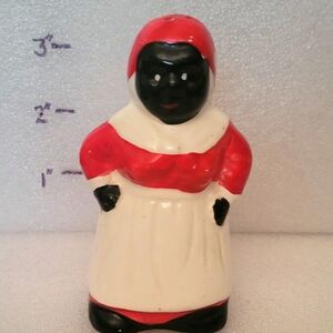 Salt shaker